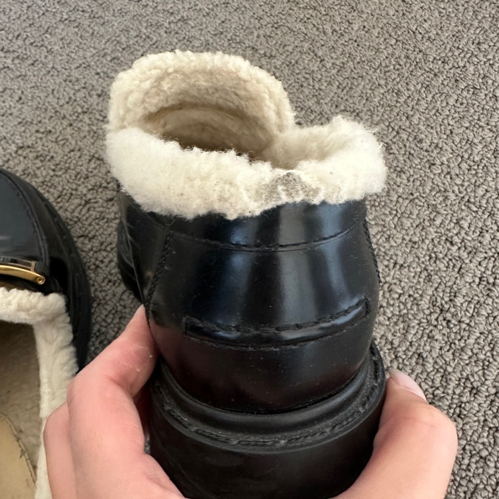 Christian Dior shearling insole loafers size 37.5 good condition. - Picture 11 of 12